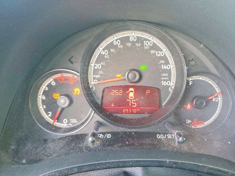 Продажа на аукционе авто 2017 Volkswagen Beetle, vin: 3VWF17AT3HM627483, номер лота: 52685156