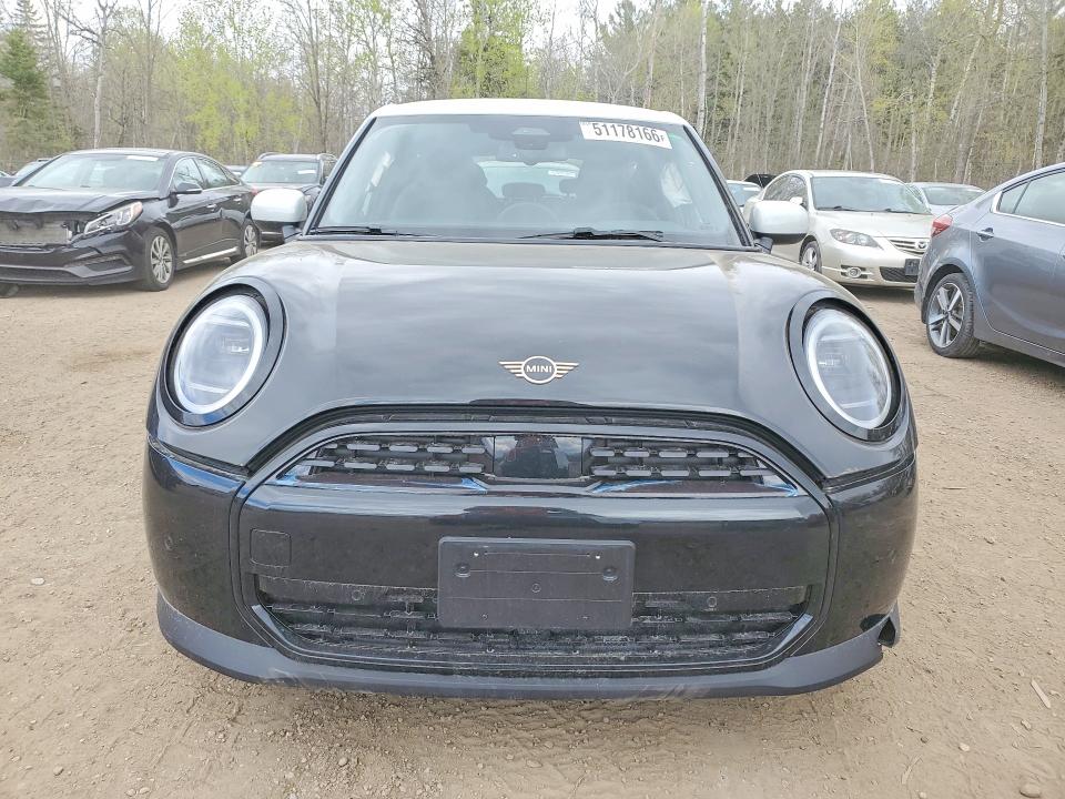 Продажа на аукционе авто 2026 Mini Cooper, vin: WMW43GD08T2X69086, номер лота: 51178166