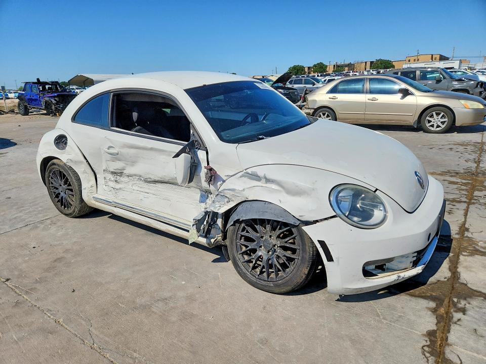 Продажа на аукционе авто 2012 Volkswagen Beetle, vin: 3VWJP7AT1CM619254, номер лота: 53283966