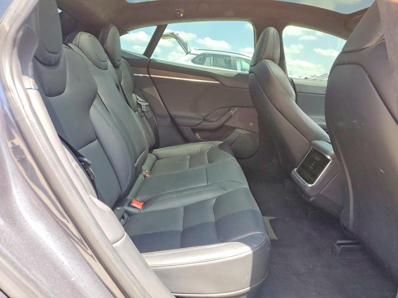 Продаж на аукціоні авто 2023 Tesla Model S, vin: 5YJSA1E5XPF508228, номер лоту: 53781516