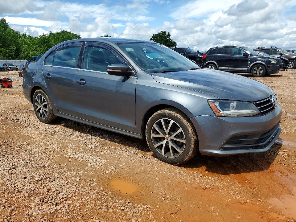 2017 Volkswagen Jetta მანქანა იყიდება აუქციონზე, vin: 3VWDB7AJXHM273027, აუქციონის ნომერი: 52387546