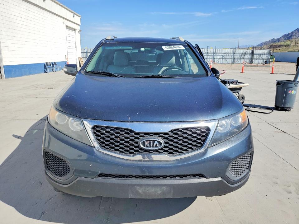 Продаж на аукціоні авто 2011 Kia Sorento, vin: 5XYKT4A2XBG099933, номер лоту: 53084036