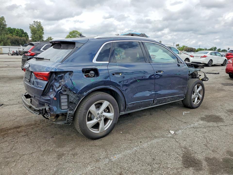 Продажа на аукционе авто 2020 Audi Q3, vin: WA1AECF3XL1028034, номер лота: 54046386