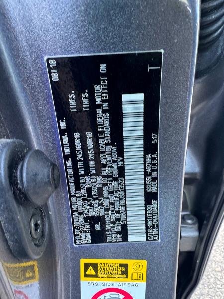 54733956 :رقم المزاد ، 5TDBZRFH6JS913523 vin ، 2018 Toyota Highlander مزاد بيع
