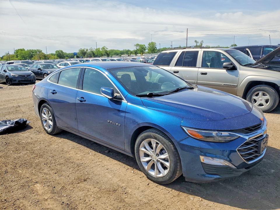 Продажа на аукционе авто 2019 Chevrolet Malibu, vin: 1G1ZD5STXKF158743, номер лота: 52504646