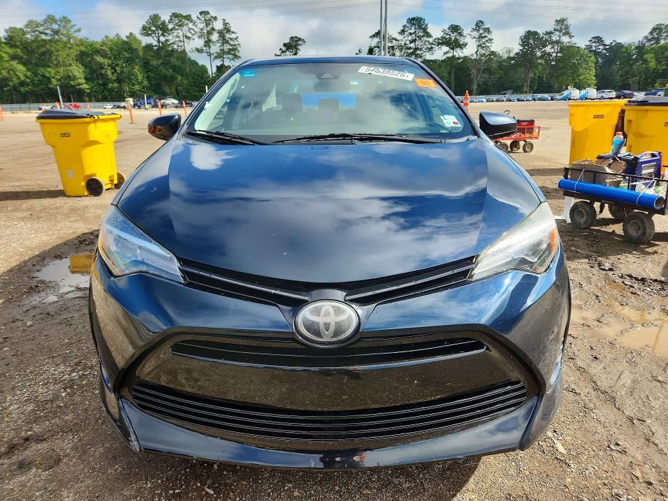 54538526 :رقم المزاد ، 2T1BURHE8HC789775 vin ، 2017 Toyota Corolla مزاد بيع