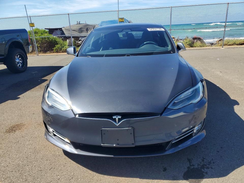 Продажа на аукционе авто 2016 Tesla Model S, vin: 5YJSA1E20GF170330, номер лота: 52952736