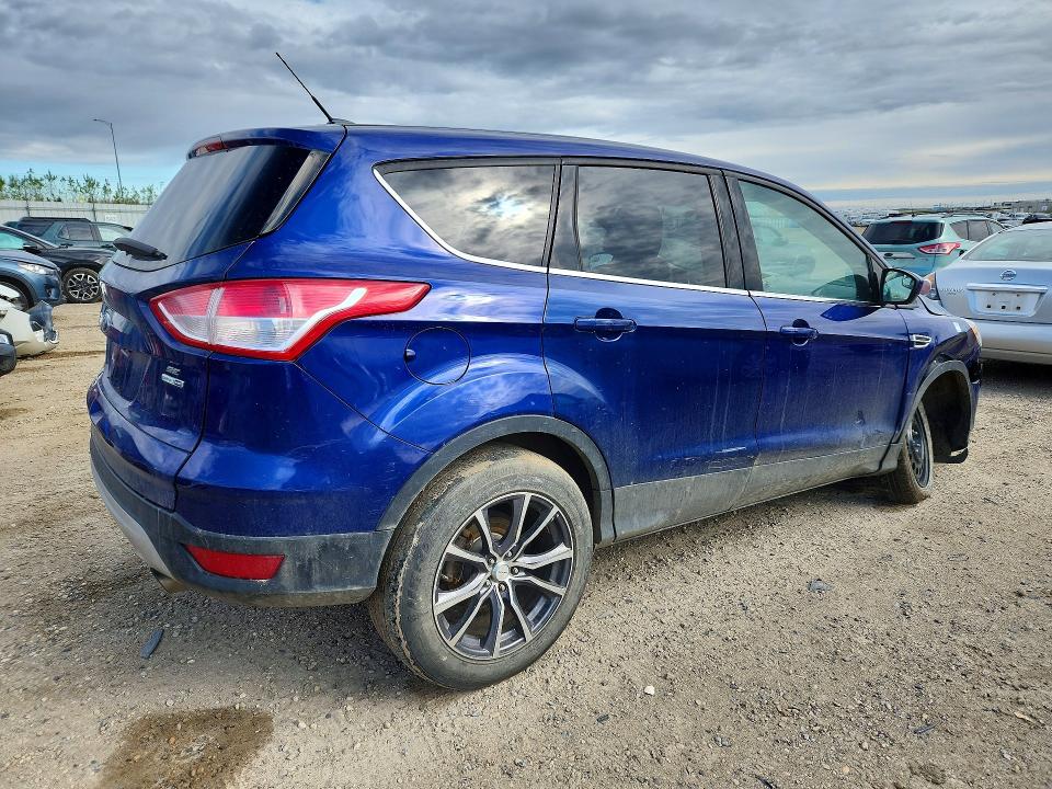 Продаж на аукціоні авто 2015 Ford Escape, vin: 1FMCU9GXXFUB75619, номер лоту: 52029686