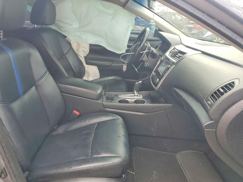 Продаж на аукціоні авто 2018 Nissan Altima, vin: 1N4AL3AP5JC254429, номер лоту: 55161056