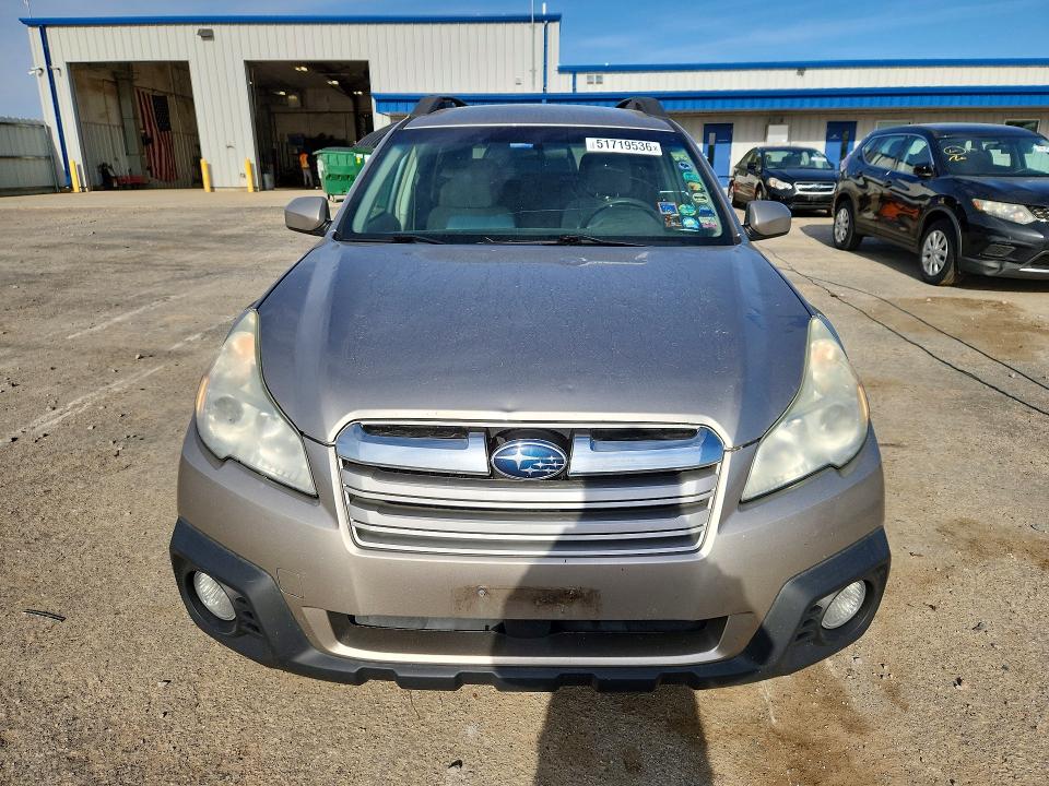 2014 Subaru Outback მანქანა იყიდება აუქციონზე, vin: 4S4BRBCC0E3289561, აუქციონის ნომერი: 51719536