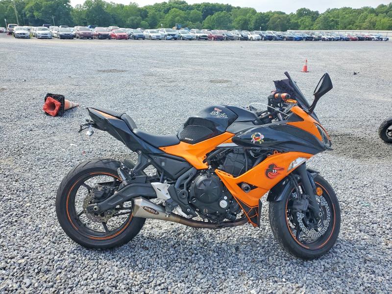 51999746 :رقم المزاد ، JKAEXEK13KDA30624 vin ، 2019 Kawasaki Ex650 مزاد بيع