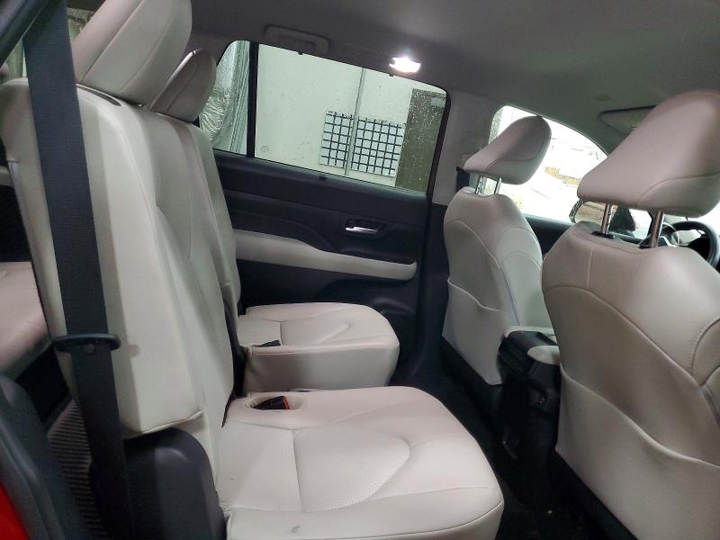 52376526 :رقم المزاد ، 5TDAAAB52RS053826 vin ، 2024 Toyota Grand Highlander مزاد بيع