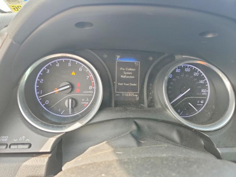 54776926 :رقم المزاد ، 4T1B11HK8JU057604 vin ، 2018 Toyota Camry مزاد بيع