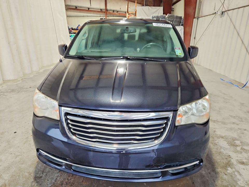 2014 Chrysler Town & Country მანქანა იყიდება აუქციონზე, vin: 2C4RC1BG9ER312796, აუქციონის ნომერი: 54984496