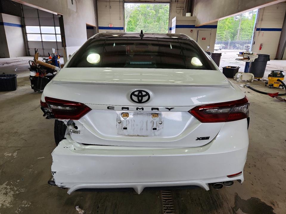 Продажа на аукционе авто 2023 Toyota Camry, vin: 4T1K61AK7PU728426, номер лота: 53913206