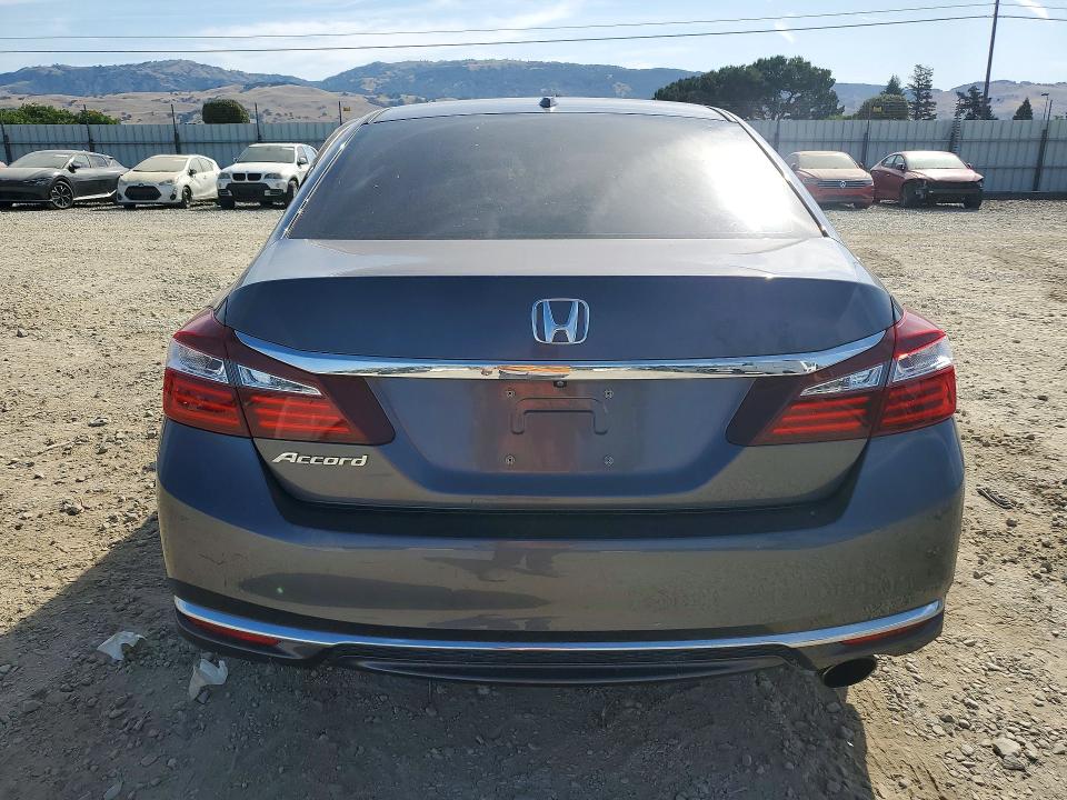 Aukcja sprzedaży 2017 Honda Accord, vin: 1HGCR2F7XHA068669, numer aukcji: 54322536