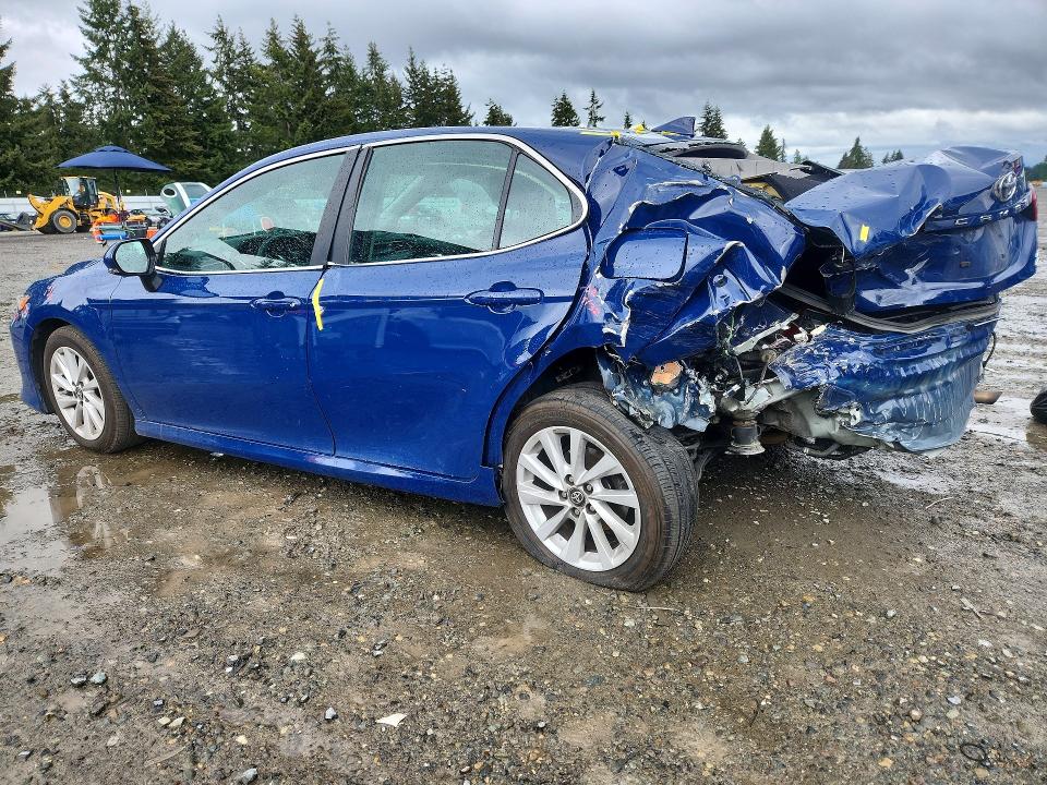 53940446 :رقم المزاد ، 4T1C11BKXRU129332 vin ، 2024 Toyota Camry مزاد بيع