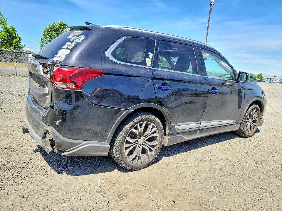 Продажа на аукционе авто 2018 Mitsubishi Outlander, vin: JA4AZ3A38JZ015311, номер лота: 54175056