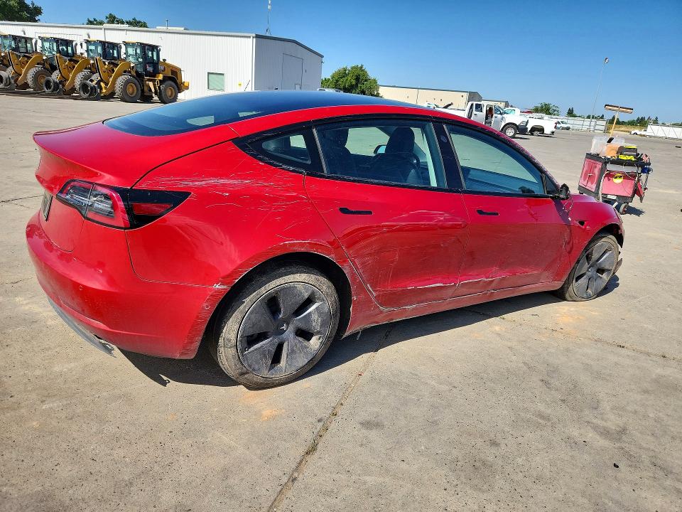 2022 Tesla Model 3 მანქანა იყიდება აუქციონზე, vin: 5YJ3E1EA1NF345939, აუქციონის ნომერი: 53061246