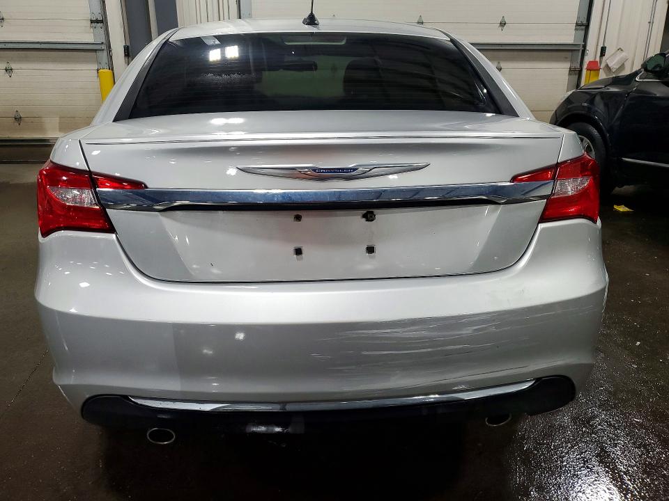 2012 Chrysler 200 მანქანა იყიდება აუქციონზე, vin: 1C3CCBCGXCN233453, აუქციონის ნომერი: 54525556