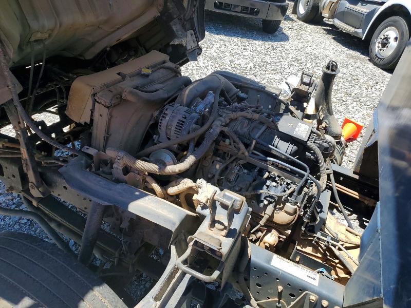 52826366 :رقم المزاد ، 54DC4W1B2JS811336 vin ، 2018 Isuzu Npr مزاد بيع