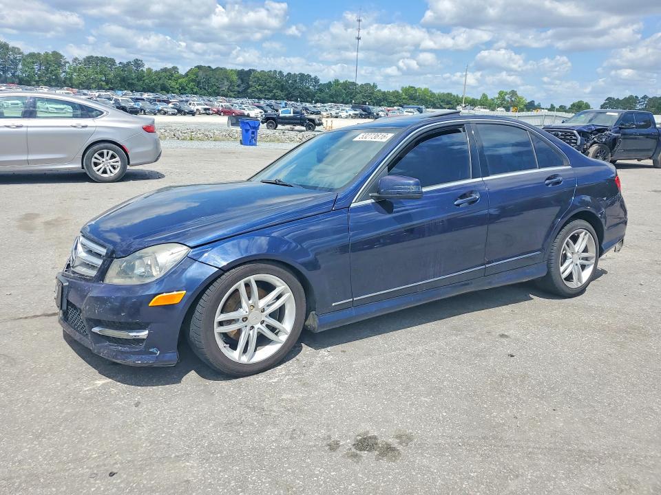 Продажа на аукционе авто 2012 Mercedes-benz C, vin: WDDGF8BB7CR205976, номер лота: 53273616