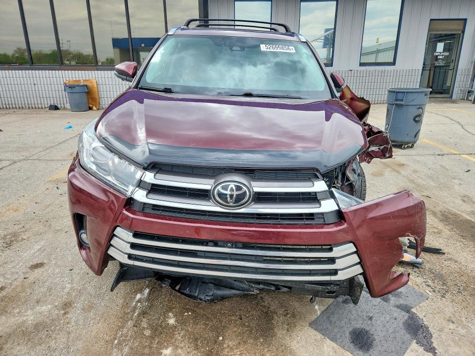 Продаж на аукціоні авто 2018 Toyota Highlander, vin: 5TDDZRFH3JS806535, номер лоту: 52699856