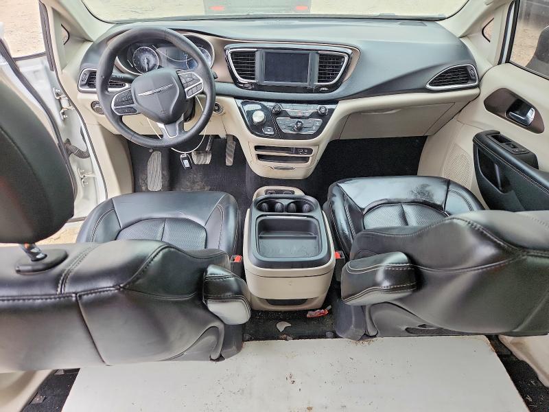 2020 Chrysler Voyager მანქანა იყიდება აუქციონზე, vin: 2C4RC1DG8LR182214, აუქციონის ნომერი: 52154956