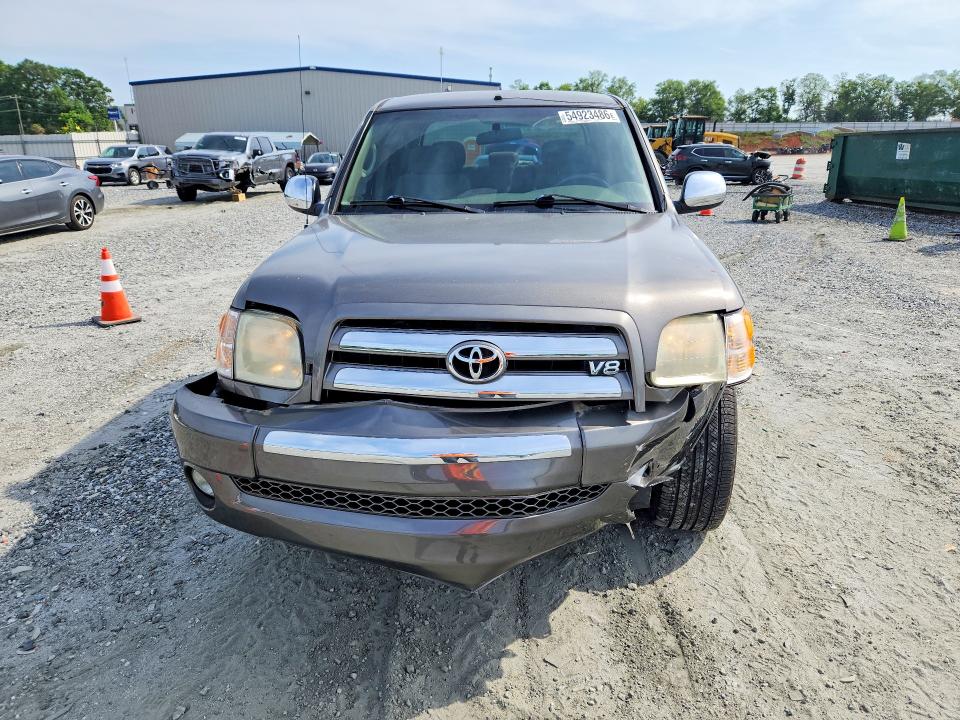 54923486 :رقم المزاد ، 5TBET34184S446023 vin ، 2004 Toyota Tundra مزاد بيع