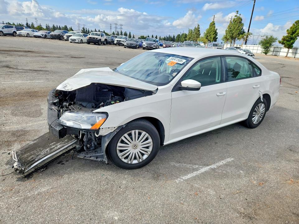 55041566 :رقم المزاد ، 1VWAT7A30EC037727 vin ، 2014 Volkswagen Passat مزاد بيع
