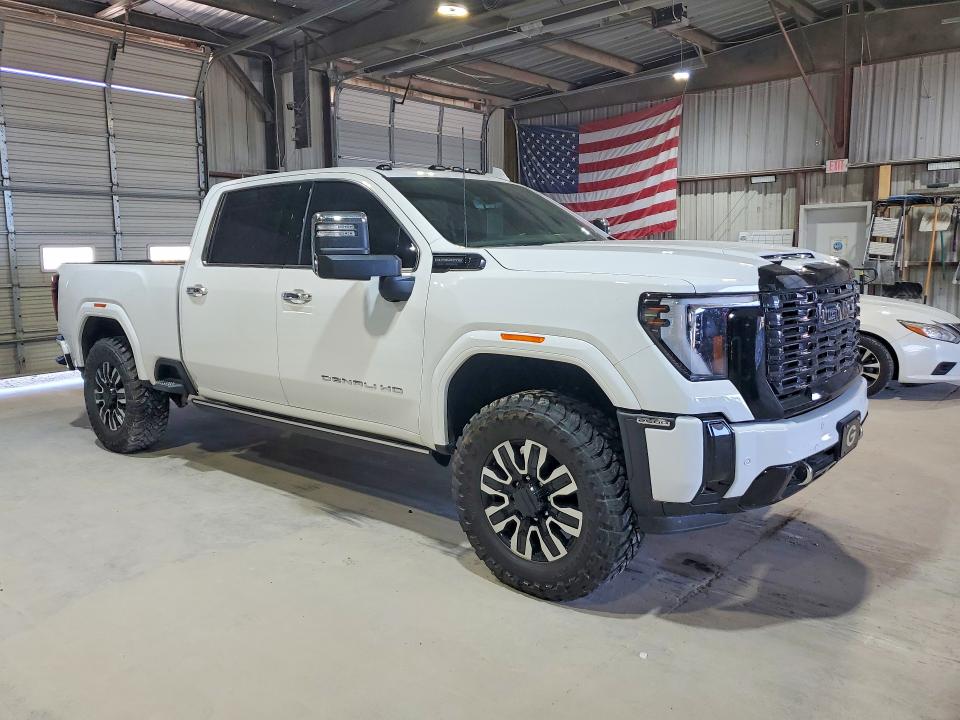 53101356 :رقم المزاد ، 1GT4UXEY0SF289121 vin ، 2025 Gmc Sierra مزاد بيع