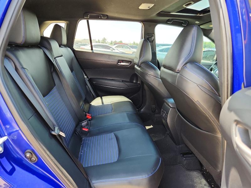 52557326 :رقم المزاد ، 7MUFBABG2RV033988 vin ، 2024 Toyota Corolla Cross Hybrid مزاد بيع