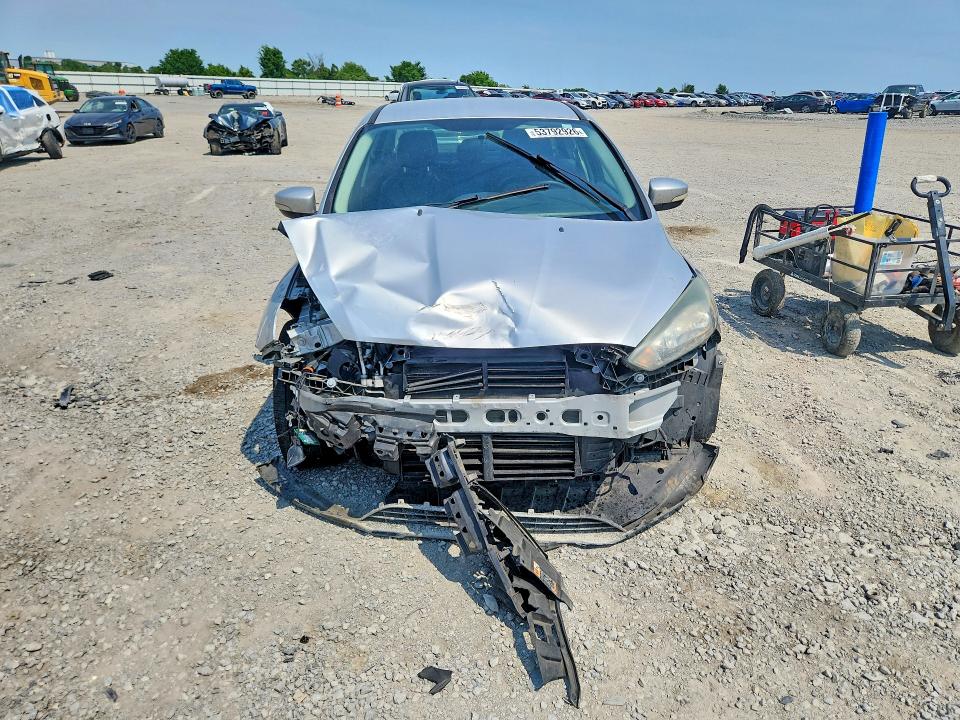 53792926 :رقم المزاد ، 1FADP3F24GL339754 vin ، 2016 Ford Focus مزاد بيع