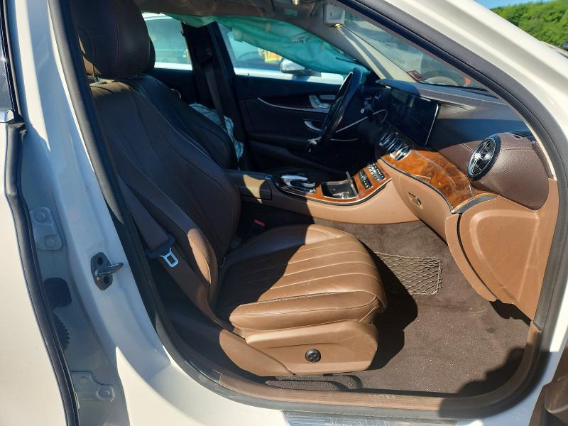 Продаж на аукціоні авто 2019 Mercedes-benz E, vin: WDDZF6JB4KA514459, номер лоту: 54943796