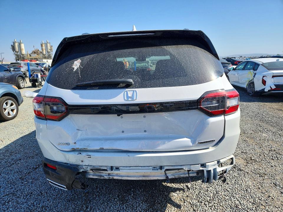 Продажа на аукционе авто 2025 Honda Pilot, vin: 5FNYG1H73SB140196, номер лота: 54123196