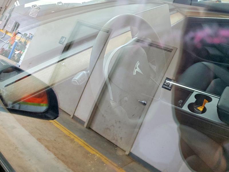 Продажа на аукционе авто 2023 Tesla Model 3, vin: 5YJ3E1EB5PF663056, номер лота: 55109076