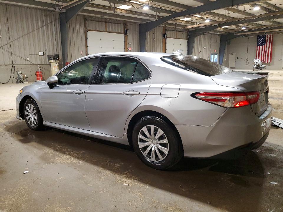 53199226 :رقم المزاد ، 4T1C31AK3LU014025 vin ، 2020 Toyota Camry مزاد بيع