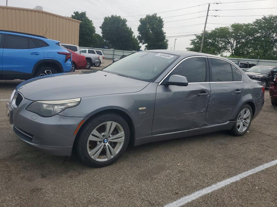 54584086 :رقم المزاد ، WBANV1C5XAC389750 vin ، 2010 Bmw 528 مزاد بيع