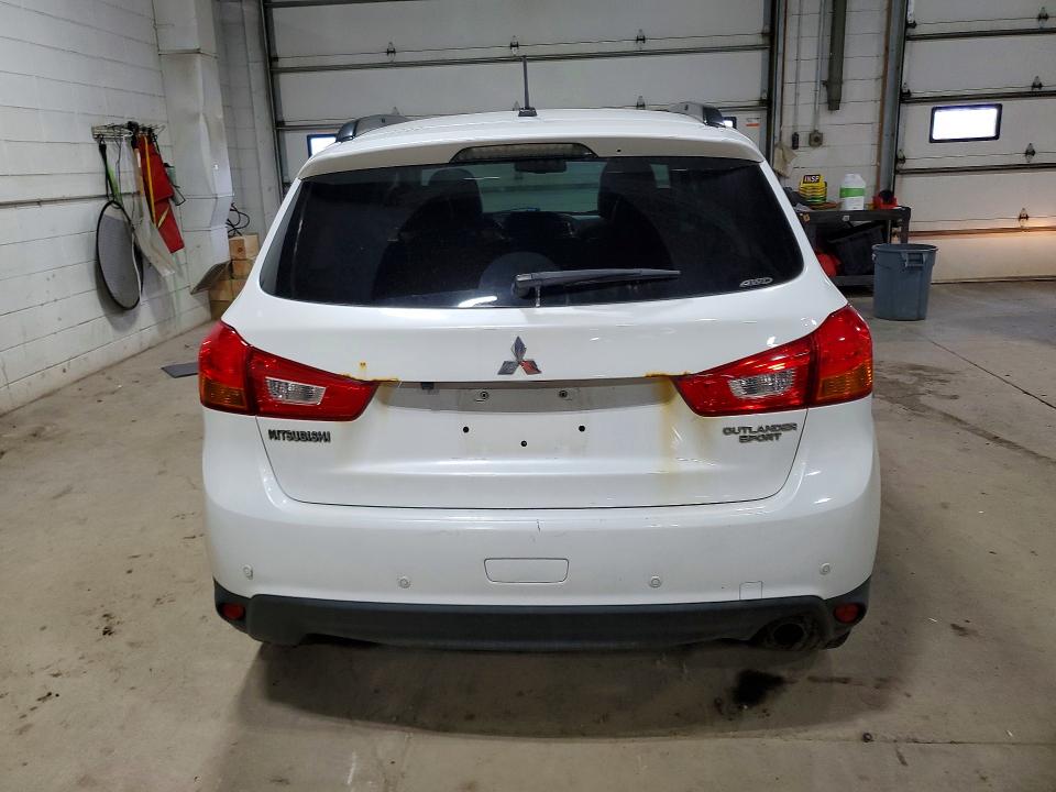 54306896 :رقم المزاد ، 4A4AR4AU8FE005986 vin ، 2015 Mitsubishi Outlander Sport مزاد بيع
