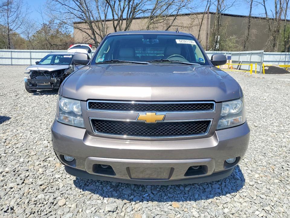 Продажа на аукционе авто 2012 Chevrolet Suburban, vin: 1GNSKJE72CR159351, номер лота: 52391136