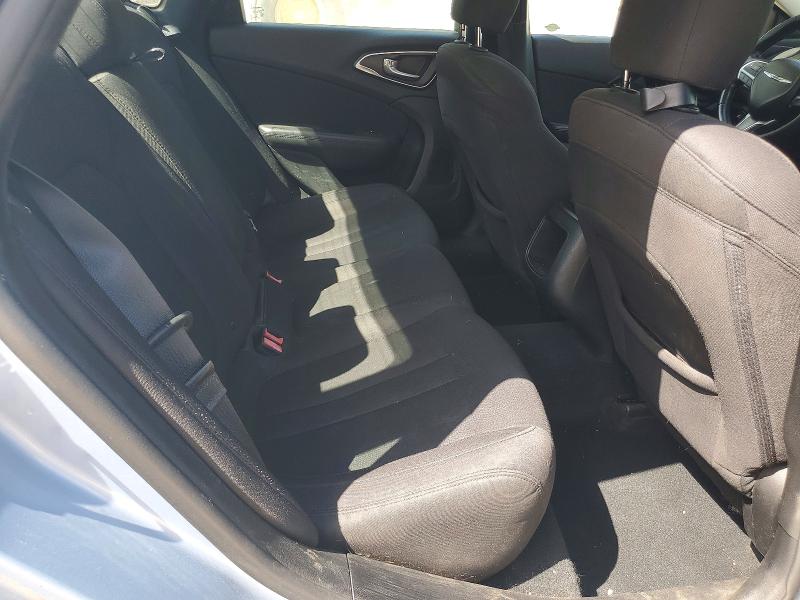Продаж на аукціоні авто 2015 Chrysler 200, vin: 1C3CCCAB2FN724598, номер лоту: 53548046
