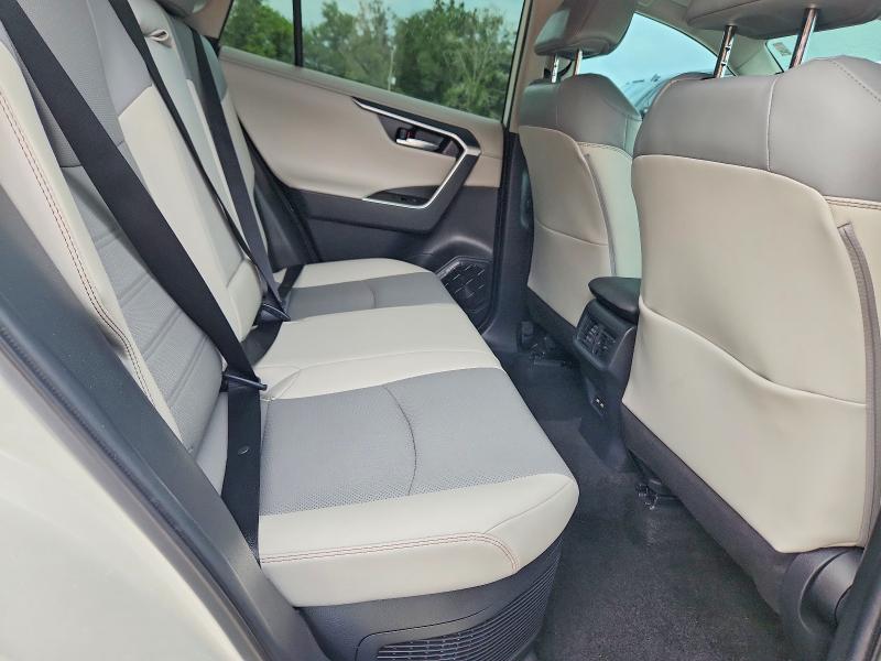 2021 Toyota Rav4 მანქანა იყიდება აუქციონზე, vin: 4T3D6RFV0MU043360, აუქციონის ნომერი: 55264266