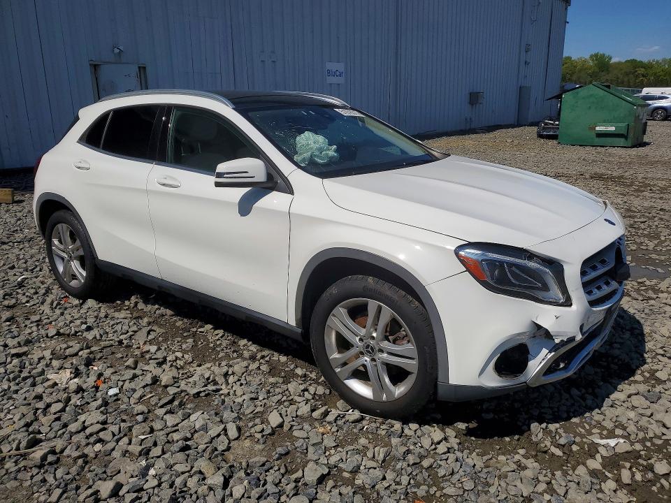 51976016 :رقم المزاد ، WDCTG4GB4JJ491024 vin ، 2018 Mercedes-benz Gla مزاد بيع