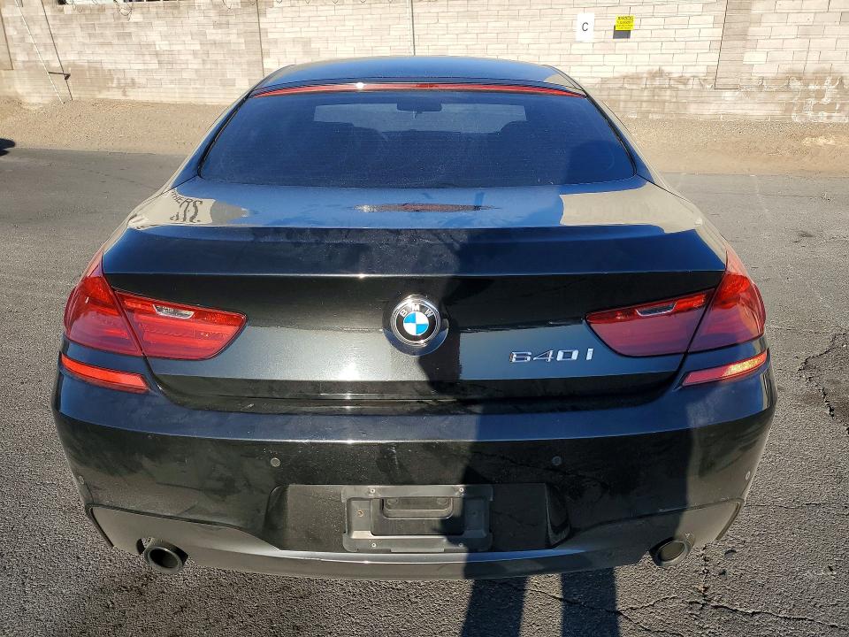 52541806 :رقم المزاد ، WBA6D0C56JG853031 vin ، 2018 Bmw 640 مزاد بيع