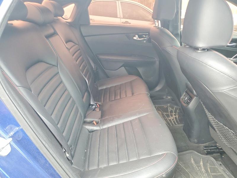 2020 Kia Forte მანქანა იყიდება აუქციონზე, vin: 3KPF44AC6LE158224, აუქციონის ნომერი: 51818946