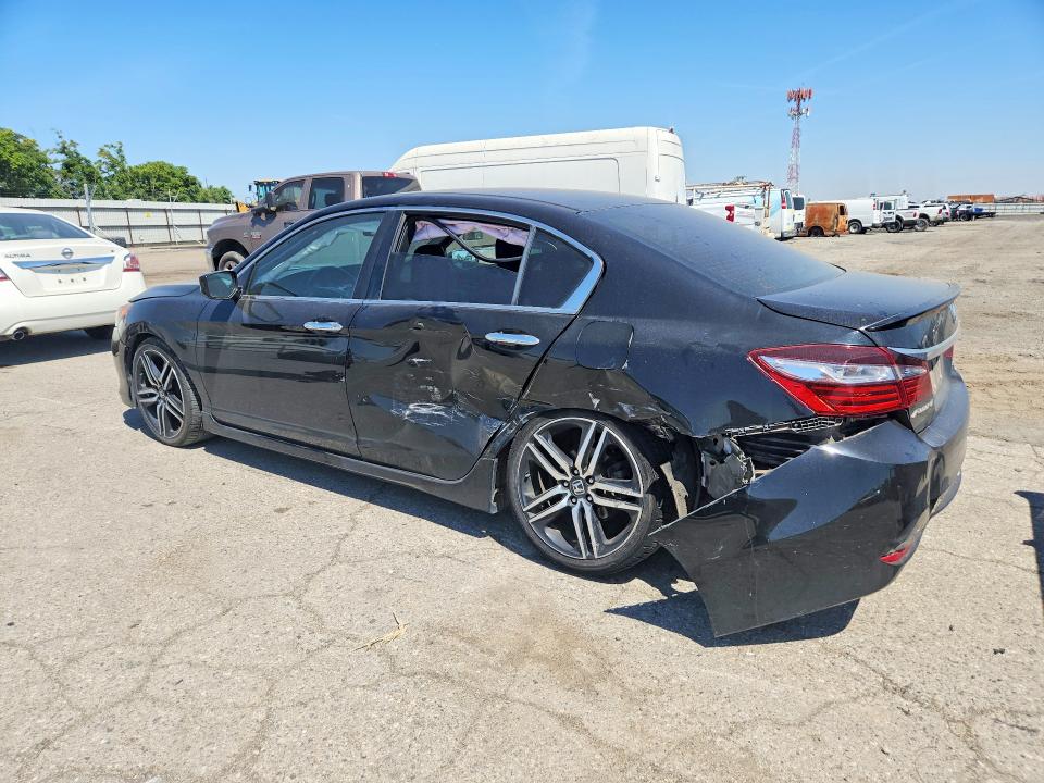 Aukcja sprzedaży 2017 Honda Accord, vin: 1HGCR2F13HA124494, numer aukcji: 52024626
