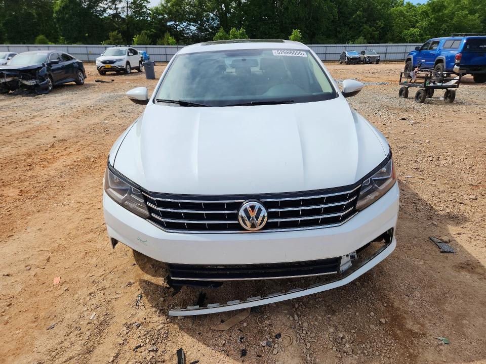 Aukcja sprzedaży 2019 Volkswagen Passat, vin: 1VWLA7A32KC012029, numer aukcji: 52666056