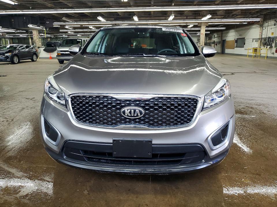 2017 Kia Sorento მანქანა იყიდება აუქციონზე, vin: 5XYPG4A31HG196255, აუქციონის ნომერი: 54102426