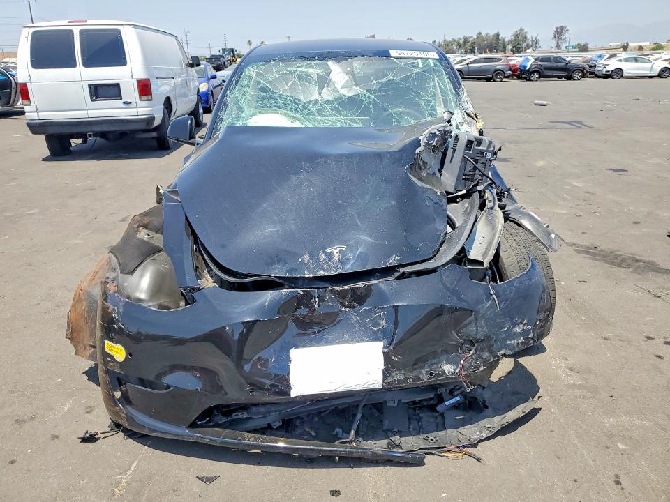2022 Tesla Model Y მანქანა იყიდება აუქციონზე, vin: 7SAYGDEE6NF555153, აუქციონის ნომერი: 54729106