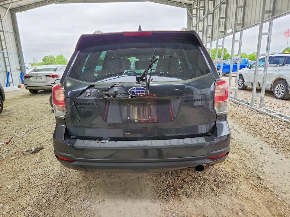 Продажа на аукционе авто 2018 Subaru Forester, vin: JF2SJAGC5JH579549, номер лота: 52293156